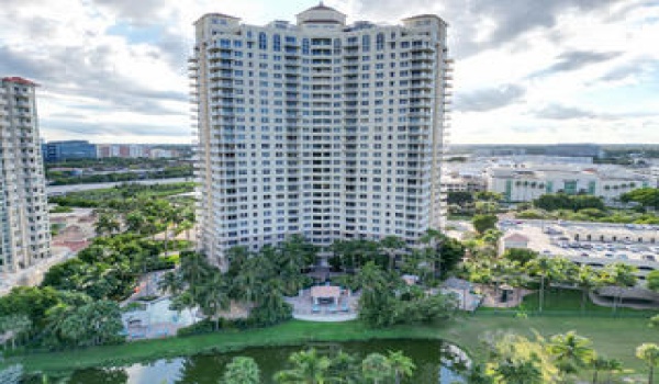 19501 W Country Club Drive Unit 2510, Aventura, Florida 33180, 2 Bedrooms Bedrooms, ,2 BathroomsBathrooms,Condominium,For Sale,Country Club,25,RX-10930333