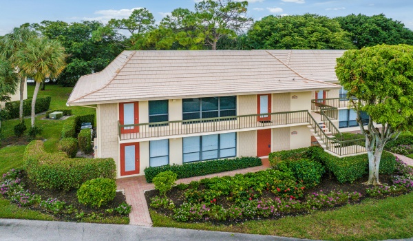 4650 Kittiwake Court, Boynton Beach, Florida 33436, 2 Bedrooms Bedrooms, ,2 BathroomsBathrooms,Condominium,For Sale,Kittiwake,1,RX-10928480