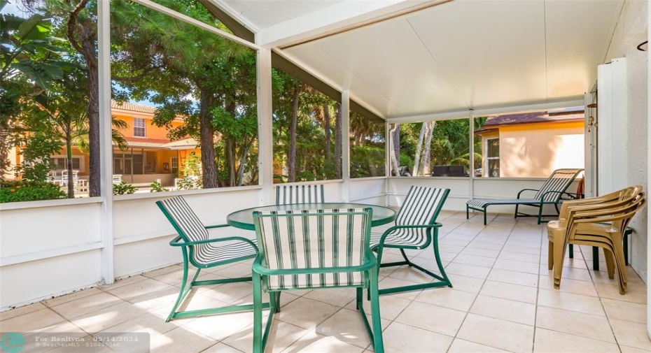 Screened Patio