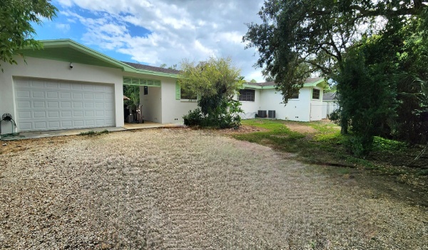 24555 SW 194th Avenue, Homestead, Florida 33031, 3 Bedrooms Bedrooms, ,2 BathroomsBathrooms,Single Family,For Sale,194th,RX-10931300