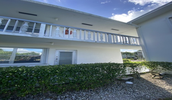 104 Cambridge, West Palm Beach, Florida 33417, 2 Bedrooms Bedrooms, ,1 BathroomBathrooms,Condominium,For Sale,Cambridge,1,RX-10931908