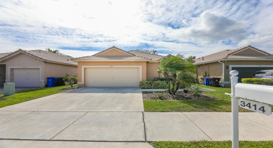 3414 Willow Street, Lauderdale Lakes, Florida 33311, 3 Bedrooms Bedrooms, ,2 BathroomsBathrooms,Single Family,For Sale,Willow,RX-10932194