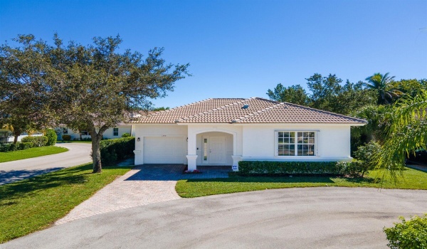 1898 Capeside Circle, Wellington, Florida 33414, 2 Bedrooms Bedrooms, ,2 BathroomsBathrooms,Single Family,For Sale,Capeside,RX-10932514