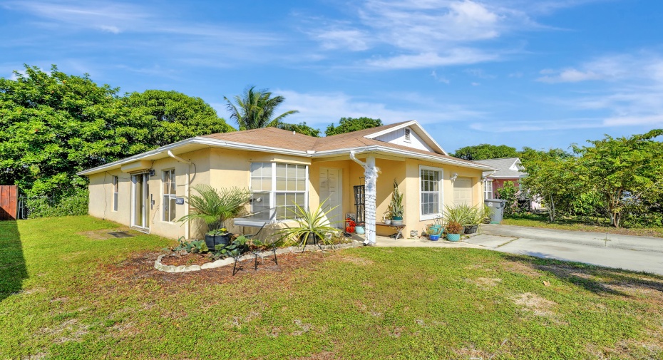 10076 Boynton Place Circle, Boynton Beach, Florida 33437, 4 Bedrooms Bedrooms, ,2 BathroomsBathrooms,Single Family,For Sale,Boynton Place,RX-10932705