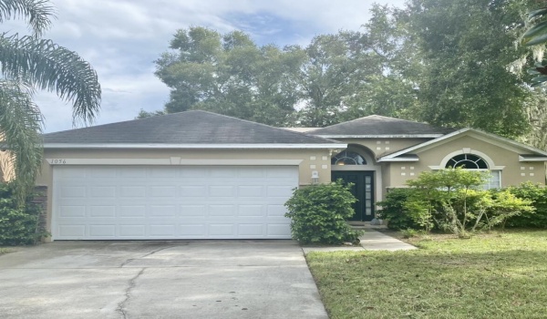 1056 Osprey Cove Circle, Groveland, Florida 34736, 3 Bedrooms Bedrooms, ,2 BathroomsBathrooms,Single Family,For Sale,Osprey Cove,RX-10916013