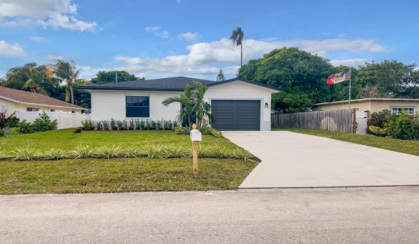 7889 Terrace Road, Lake Worth, Florida 33462, 3 Bedrooms Bedrooms, ,2 BathroomsBathrooms,Single Family,For Sale,Terrace,RX-10933484