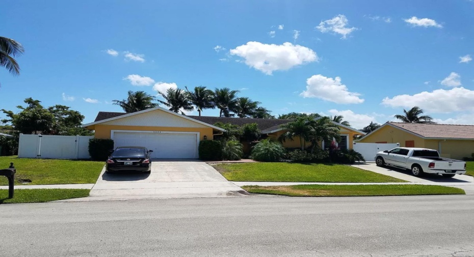 1224 NW 15th Street, Boca Raton, Florida 33486, 3 Bedrooms Bedrooms, ,2 BathroomsBathrooms,Single Family,For Sale,15th,RX-10934199