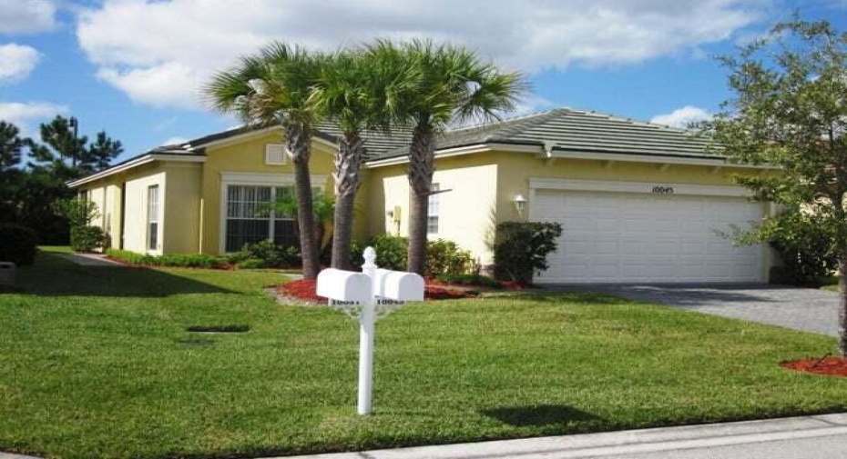 10045 SW Stonegate Drive, Port Saint Lucie, Florida 34987, 3 Bedrooms Bedrooms, ,2 BathroomsBathrooms,Single Family,For Sale,Stonegate,RX-10927774