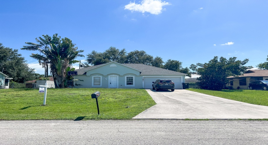 1782 SW Hilola Lane, Port Saint Lucie, Florida 34953, 4 Bedrooms Bedrooms, ,2 BathroomsBathrooms,Single Family,For Sale,Hilola,RX-10904865