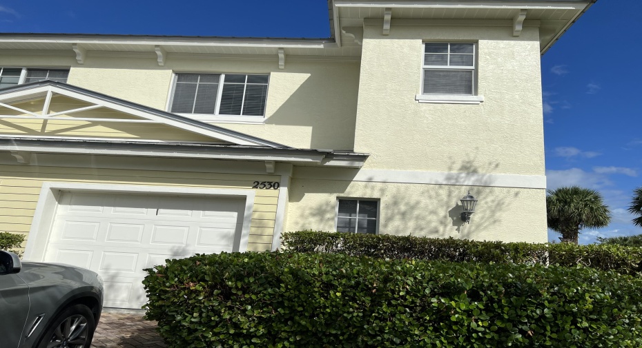 2530 Creekside Drive, Fort Pierce, Florida 34981, 4 Bedrooms Bedrooms, ,2 BathroomsBathrooms,Townhouse,For Sale,Creekside,RX-10938137