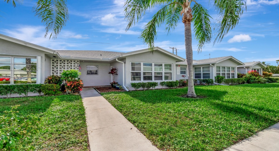 14692 Canalview Drive Unit B, Delray Beach, Florida 33484, 1 Bedroom Bedrooms, ,2 BathroomsBathrooms,A,For Sale,Canalview,1,RX-10938904