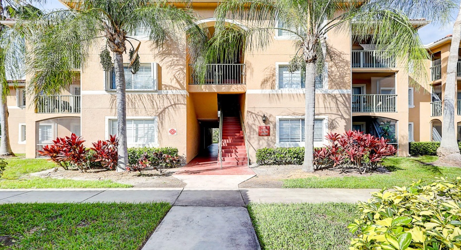 3584 NW Adriatic Lane Unit 6-104, Jensen Beach, Florida 34957, 2 Bedrooms Bedrooms, ,2 BathroomsBathrooms,Condominium,For Sale,Adriatic,1,RX-10930250