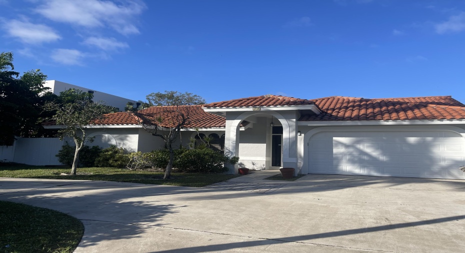 875 NW 4th Avenue, Boca Raton, Florida 33432, 4 Bedrooms Bedrooms, ,3 BathroomsBathrooms,Residential Lease,For Rent,4th,1,RX-10932140