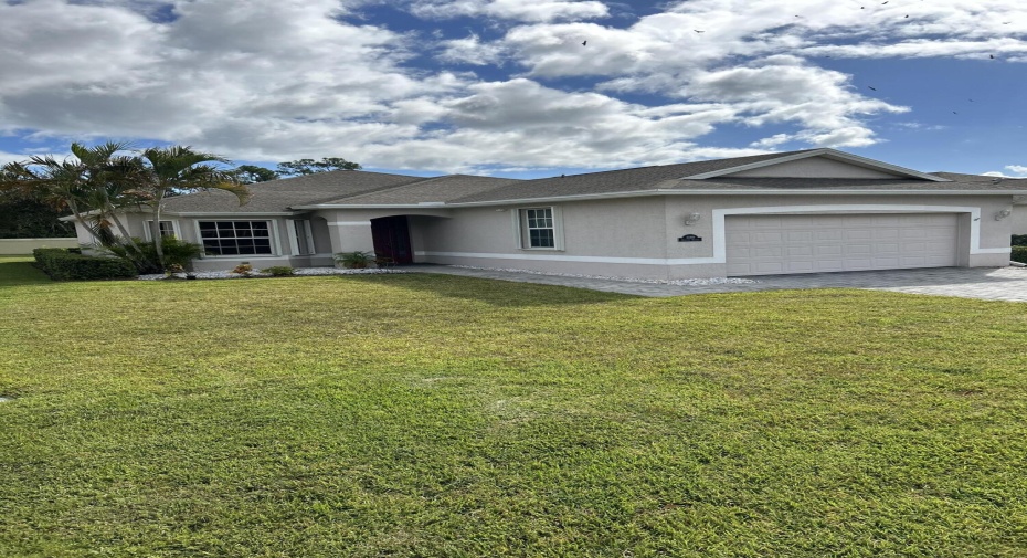 3189 Ashford Square, Vero Beach, Florida 32966, 3 Bedrooms Bedrooms, ,2 BathroomsBathrooms,Residential Lease,For Rent,Ashford,1,RX-10935723