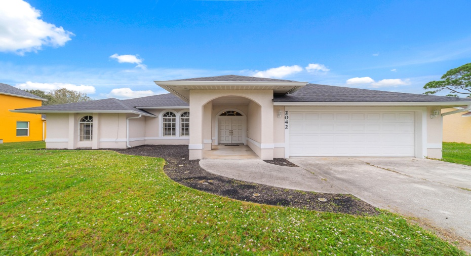 2042 SW Capeador Street, Port Saint Lucie, Florida 34953, 3 Bedrooms Bedrooms, ,2 BathroomsBathrooms,Single Family,For Sale,Capeador,RX-10939608