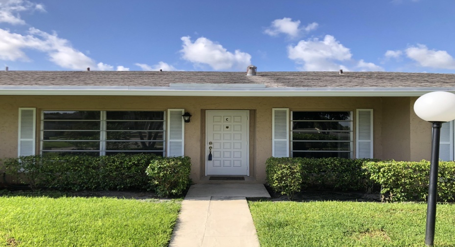 1026 Del Aire Court Unit 2-C, Delray Beach, Florida 33445, 2 Bedrooms Bedrooms, ,2 BathroomsBathrooms,Condominium,For Sale,Del Aire,1,RX-10939757