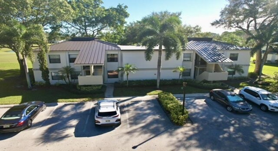 12830 Briarlake Drive Unit 103, Palm Beach Gardens, Florida 33418, 2 Bedrooms Bedrooms, ,2 BathroomsBathrooms,Condominium,For Sale,Briarlake,1,RX-10908617