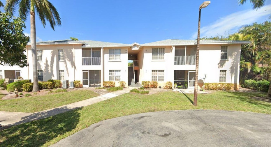 240 SE 10th Street Unit C106, Delray Beach, Florida 33483, 2 Bedrooms Bedrooms, ,2 BathroomsBathrooms,Residential Lease,For Rent,10th,2,RX-10940615