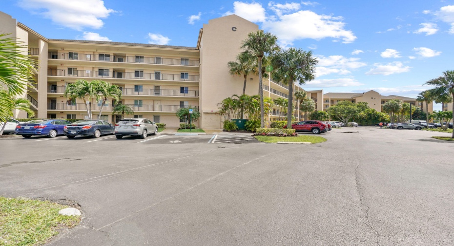 275 Palm Avenue Unit C406, Jupiter, Florida 33477, 2 Bedrooms Bedrooms, ,2 BathroomsBathrooms,Residential Lease,For Rent,Palm,4,RX-10913325