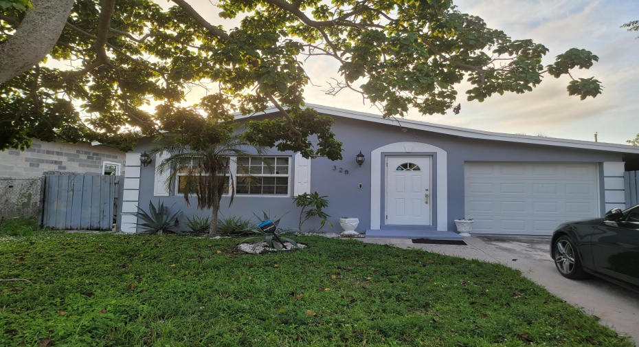 328 NW 2nd Avenue, Delray Beach, Florida 33444, 3 Bedrooms Bedrooms, ,2 BathroomsBathrooms,Residential Lease,For Rent,2nd,RX-10901621