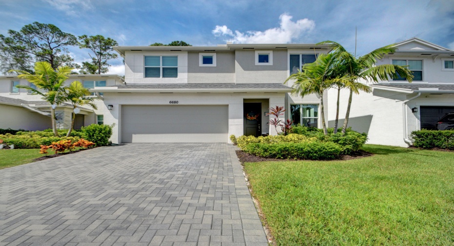 6680 Pointe Of Woods Drive, West Palm Beach, Florida 33413, 3 Bedrooms Bedrooms, ,2 BathroomsBathrooms,Single Family,For Sale,Pointe Of Woods,RX-10925945