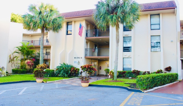 7750 W Mcnab Road Unit 216, Tamarac, Florida 33321, 2 Bedrooms Bedrooms, ,2 BathroomsBathrooms,Condominium,For Sale,Mcnab,2,RX-10941096