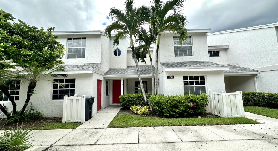 12574 Westhampton Circle Unit H8, Wellington, Florida 33414, 3 Bedrooms Bedrooms, ,2 BathroomsBathrooms,Residential Lease,For Rent,Westhampton,1,RX-10921493