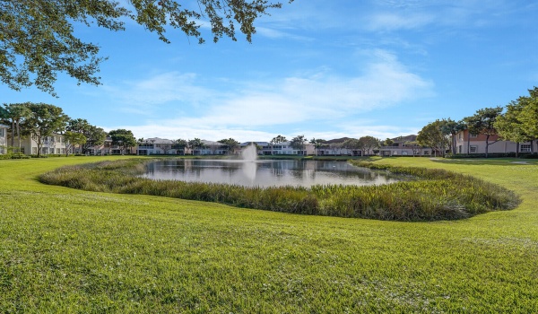 2087 Wingate Bend, Wellington, Florida 33414, 3 Bedrooms Bedrooms, ,2 BathroomsBathrooms,Residential Lease,For Rent,Wingate,1,RX-10940805
