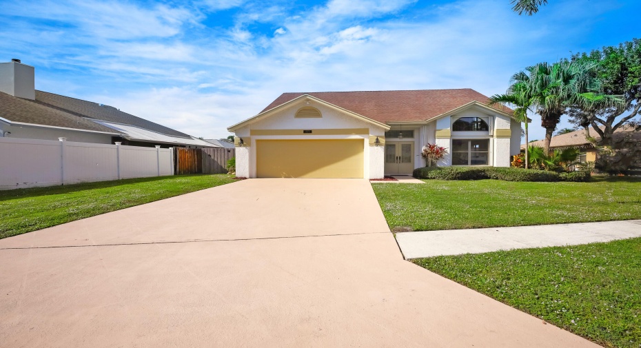 6273 Madras Circle, Boynton Beach, Florida 33437, 4 Bedrooms Bedrooms, ,2 BathroomsBathrooms,Single Family,For Sale,Madras,RX-10939895