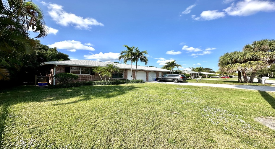 9181 Silverthorne Drive, West Palm Beach, Florida 33403, 2 Bedrooms Bedrooms, ,1 BathroomBathrooms,Residential Lease,For Rent,Silverthorne,1,RX-10942250