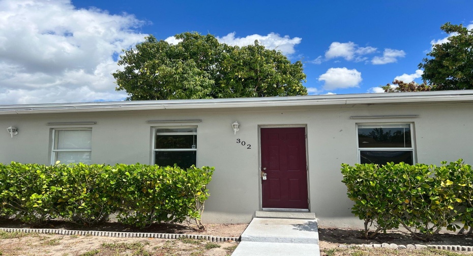 300 Jennings Avenue Unit 302, Greenacres, Florida 33463, 1 Bedroom Bedrooms, ,1 BathroomBathrooms,Residential Lease,For Rent,Jennings,1,RX-10933859