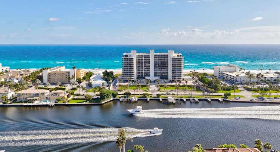 2727 S Ocean Boulevard Unit 505, Highland Beach, Florida 33487, 2 Bedrooms Bedrooms, ,2 BathroomsBathrooms,Condominium,For Sale,Ocean,5,RX-10942843