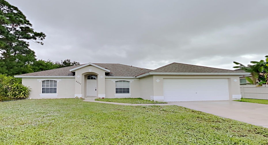 2457 SE Betty Road, Port Saint Lucie, Florida 34952, 3 Bedrooms Bedrooms, ,2 BathroomsBathrooms,Residential Lease,For Rent,Betty,RX-10936763
