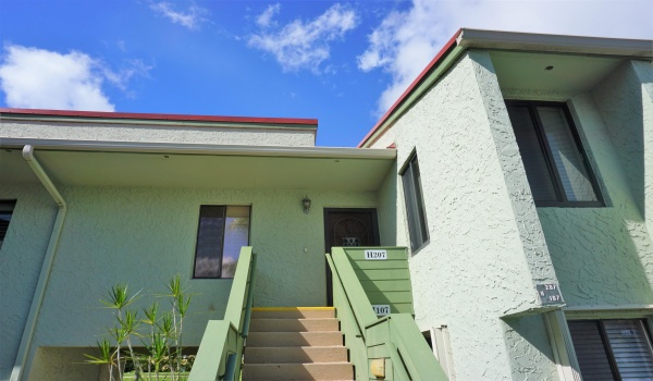 5403 SE Miles Grant Road Unit 207, Stuart, Florida 34997, 3 Bedrooms Bedrooms, ,2 BathroomsBathrooms,Residential Lease,For Rent,Miles Grant,2,RX-10871800