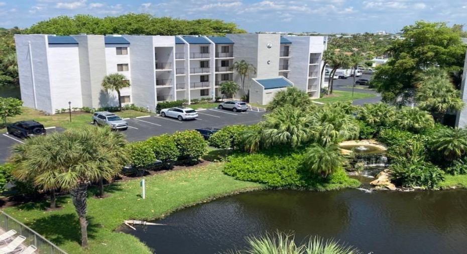 1605 S Us Highway 1 Unit B205, Jupiter, Florida 33477, 1 Bedroom Bedrooms, ,1 BathroomBathrooms,Residential Lease,For Rent,Us Highway 1,2,RX-10910211