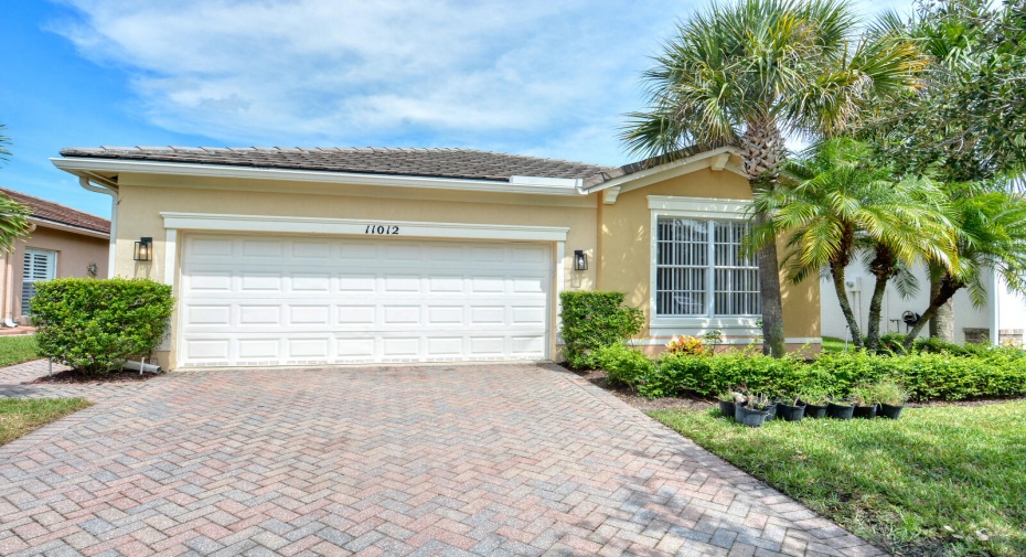 11012 SW Dunhill Court, Port Saint Lucie, Florida 34987, 3 Bedrooms Bedrooms, ,2 BathroomsBathrooms,Residential Lease,For Rent,Dunhill,RX-10943082