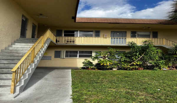 1421 NW 45th Street Unit 3, Deerfield Beach, Florida 33064, 2 Bedrooms Bedrooms, ,2 BathroomsBathrooms,Condominium,For Sale,45th,1,RX-10943270