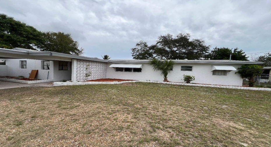 1908 Colonial Road, Fort Pierce, Florida 34950, 4 Bedrooms Bedrooms, ,2 BathroomsBathrooms,Residential Lease,For Rent,Colonial,RX-10943469