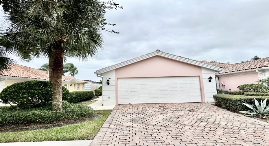 1081 SW Balmoral Trace, Stuart, Florida 34997, 2 Bedrooms Bedrooms, ,2 BathroomsBathrooms,Single Family,For Sale,Balmoral,RX-10943866