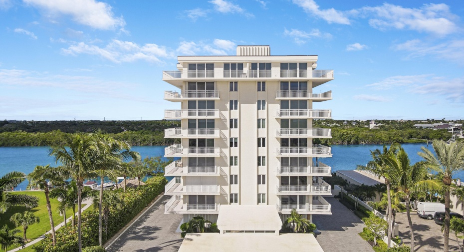 375 Beach Road Unit 303, Tequesta, Florida 33469, 2 Bedrooms Bedrooms, ,2 BathroomsBathrooms,Residential Lease,For Rent,Beach,3,RX-10929030