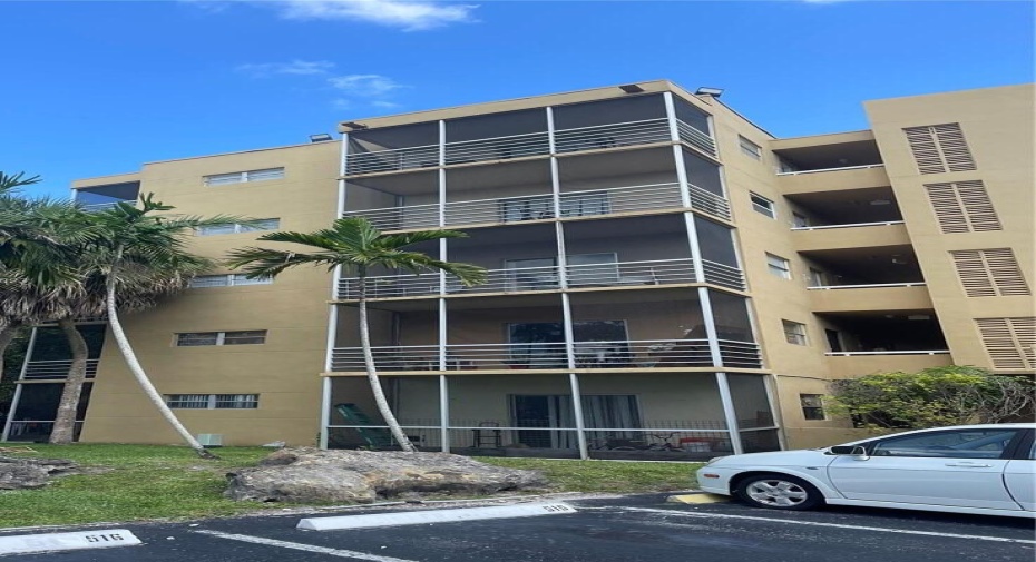 4111 Stirling Road Unit 409, Dania Beach, Florida 33004, 2 Bedrooms Bedrooms, ,2 BathroomsBathrooms,Residential Lease,For Rent,Stirling,4,RX-10944304