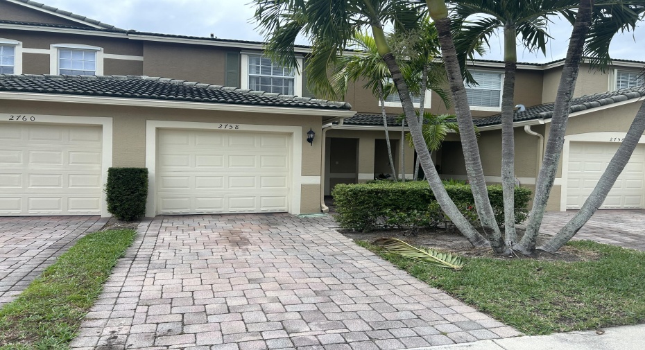 2758 SE Birmingham Drive, Stuart, Florida 34994, 2 Bedrooms Bedrooms, ,2 BathroomsBathrooms,Residential Lease,For Rent,Birmingham,RX-10944753