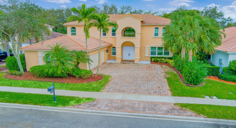 247 Sedona Way, Palm Beach Gardens, Florida 33418, 5 Bedrooms Bedrooms, ,4 BathroomsBathrooms,Residential Lease,For Rent,Sedona,1,RX-10944904