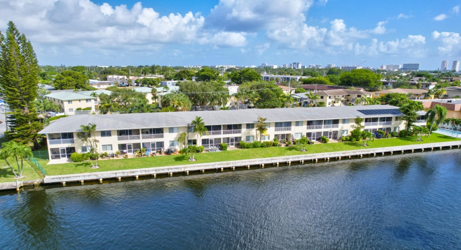 912 Pine Drive Unit 204, Pompano Beach, Florida 33060, 2 Bedrooms Bedrooms, ,2 BathroomsBathrooms,Residential Lease,For Rent,Pine,2,RX-10944894