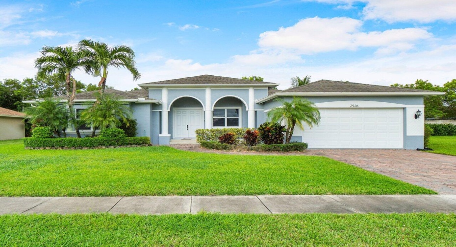 2926 Dovedale Court, Wellington, Florida 33414, 4 Bedrooms Bedrooms, ,3 BathroomsBathrooms,Residential Lease,For Rent,Dovedale,RX-10920230
