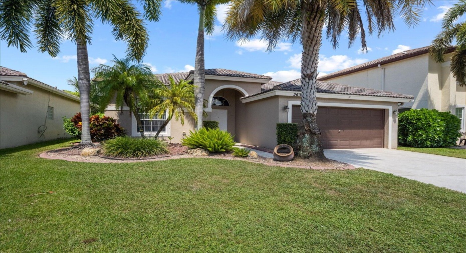 3634 Old Lighthouse Circle, Wellington, Florida 33414, 3 Bedrooms Bedrooms, ,2 BathroomsBathrooms,Single Family,For Sale,Old Lighthouse,RX-10945435