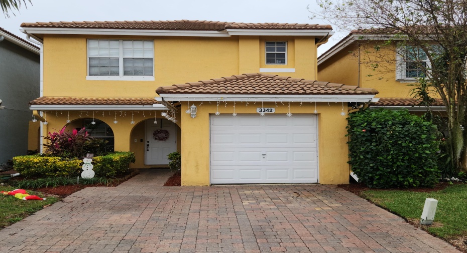 3342 Blue Fin Drive, West Palm Beach, Florida 33411, 3 Bedrooms Bedrooms, ,2 BathroomsBathrooms,Single Family,For Sale,Blue Fin,RX-10945735