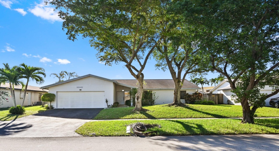 9840 NW 32nd Manor, Sunrise, Florida 33351, 3 Bedrooms Bedrooms, ,2 BathroomsBathrooms,Single Family,For Sale,32nd,RX-10945858