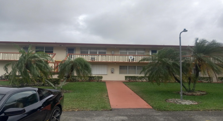 26 Andover A, West Palm Beach, Florida 33417, 2 Bedrooms Bedrooms, ,1 BathroomBathrooms,Residential Lease,For Rent,Andover A,2,RX-10881502