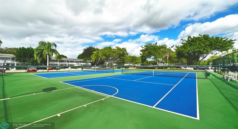 Local Tennis/Basketball Courts Across Street